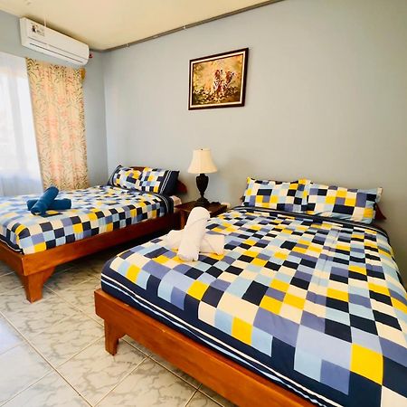 Hotel Georgi Cr Veintisiete de Abril 外观 照片