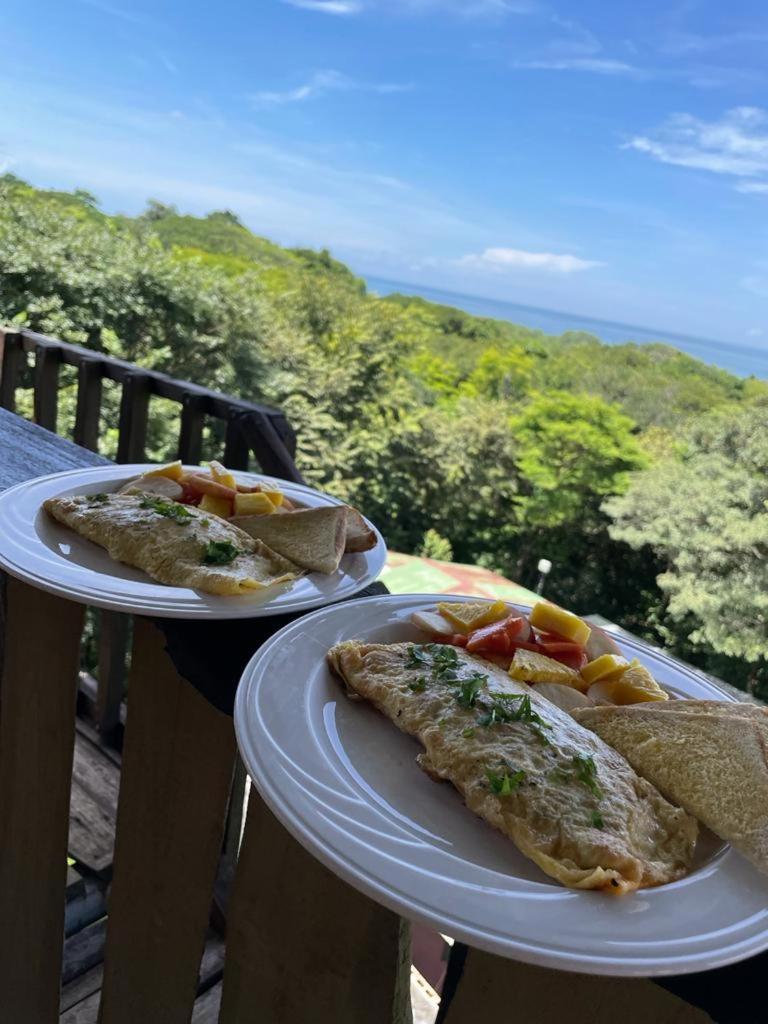 Hotel Georgi Cr Veintisiete de Abril 外观 照片