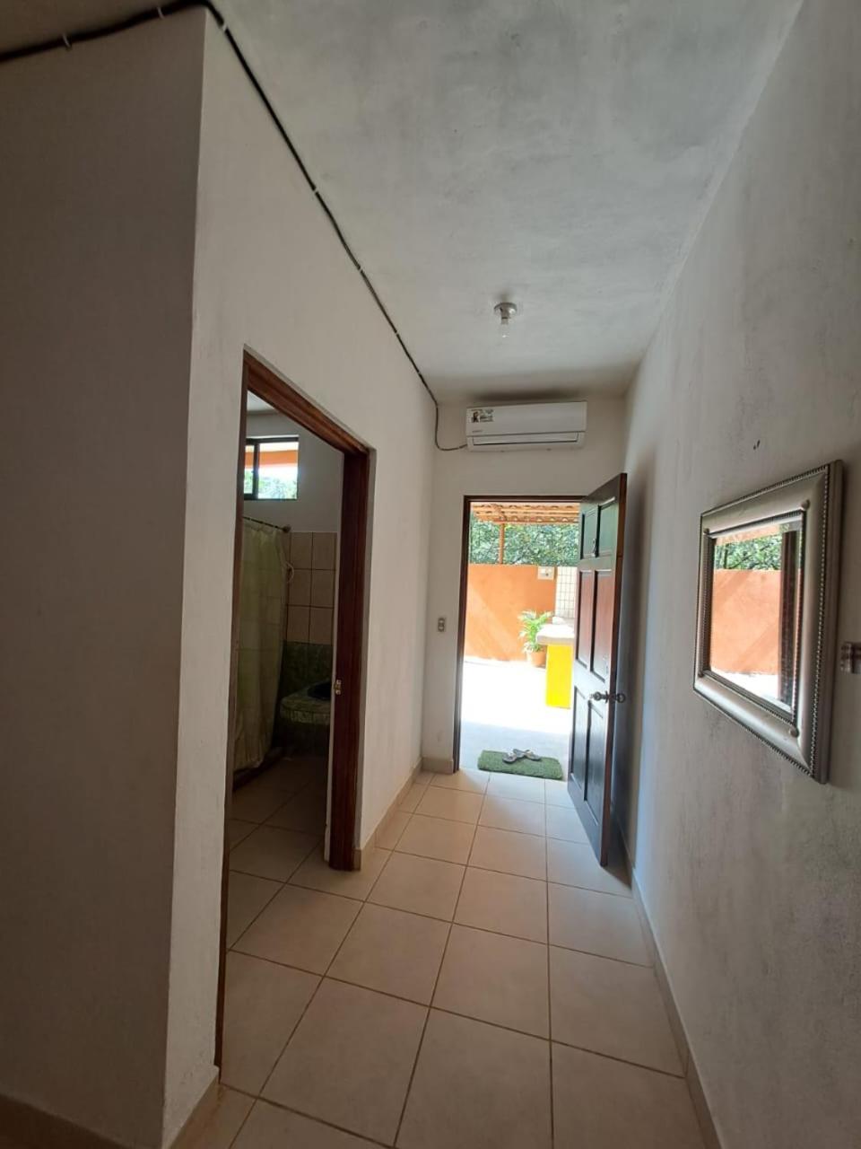 Hotel Georgi Cr Veintisiete de Abril 外观 照片